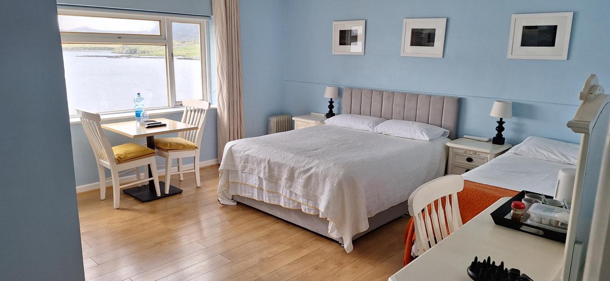 Horizon View Lodge Bed And Breakfast Glanleam Road Knightstown Valentia Island County Kerry V23 W447 Ireland Knights Town Room photo